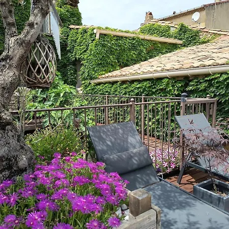 Maison De Village Avec Piscine *