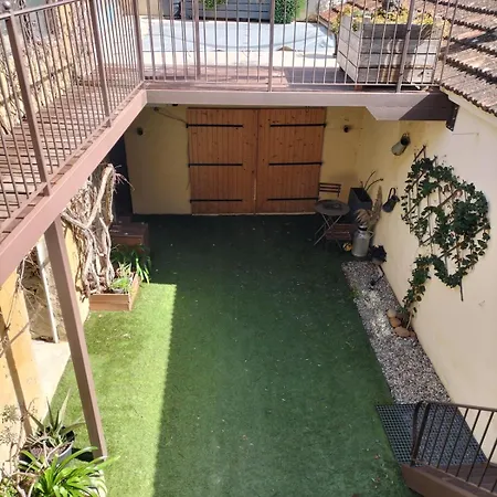 Maison De Village Avec Piscine *